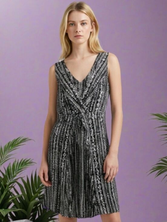 Tory Burch Dresses & Skirts - Tory Burch Silk Dress Wrap Dress Size 10